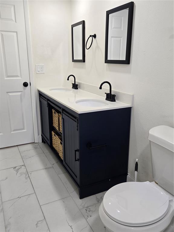 Building Photo - 9629 Morehead Ln