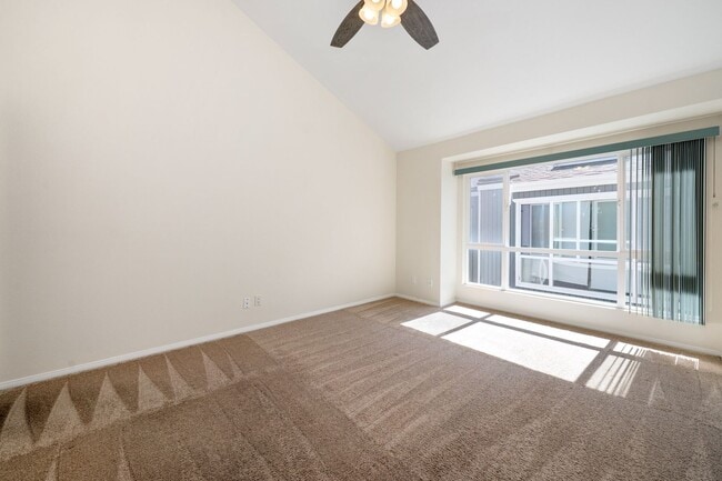 Building Photo - Seawind Upper Unit with Vaulted Ceilings a...