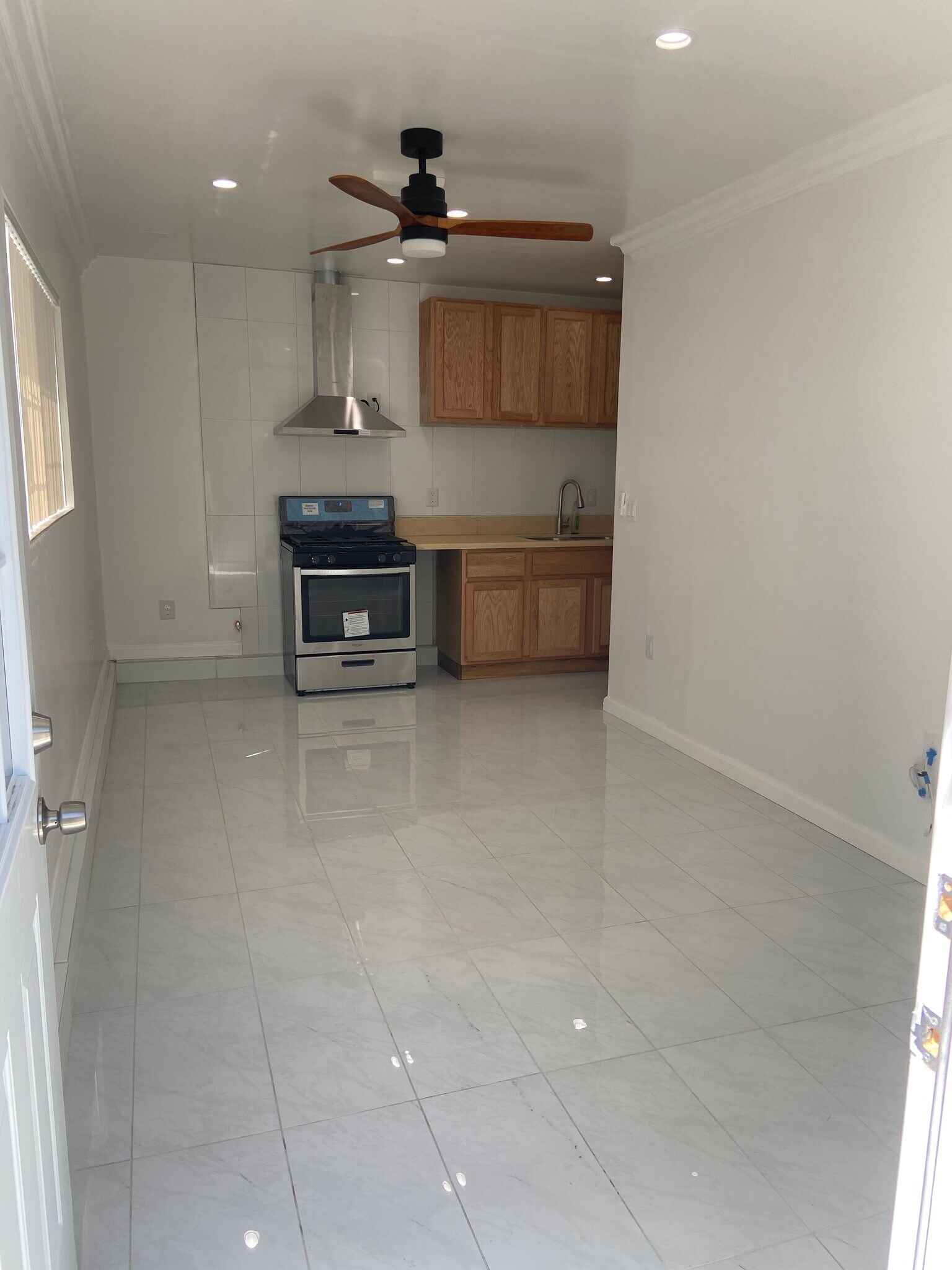 Drawing Room - 13044 Tonopah St