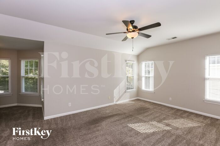 Building Photo - 4641 Highcroft Ln