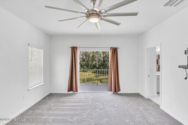Building Photo - 128 Wineberry Ln