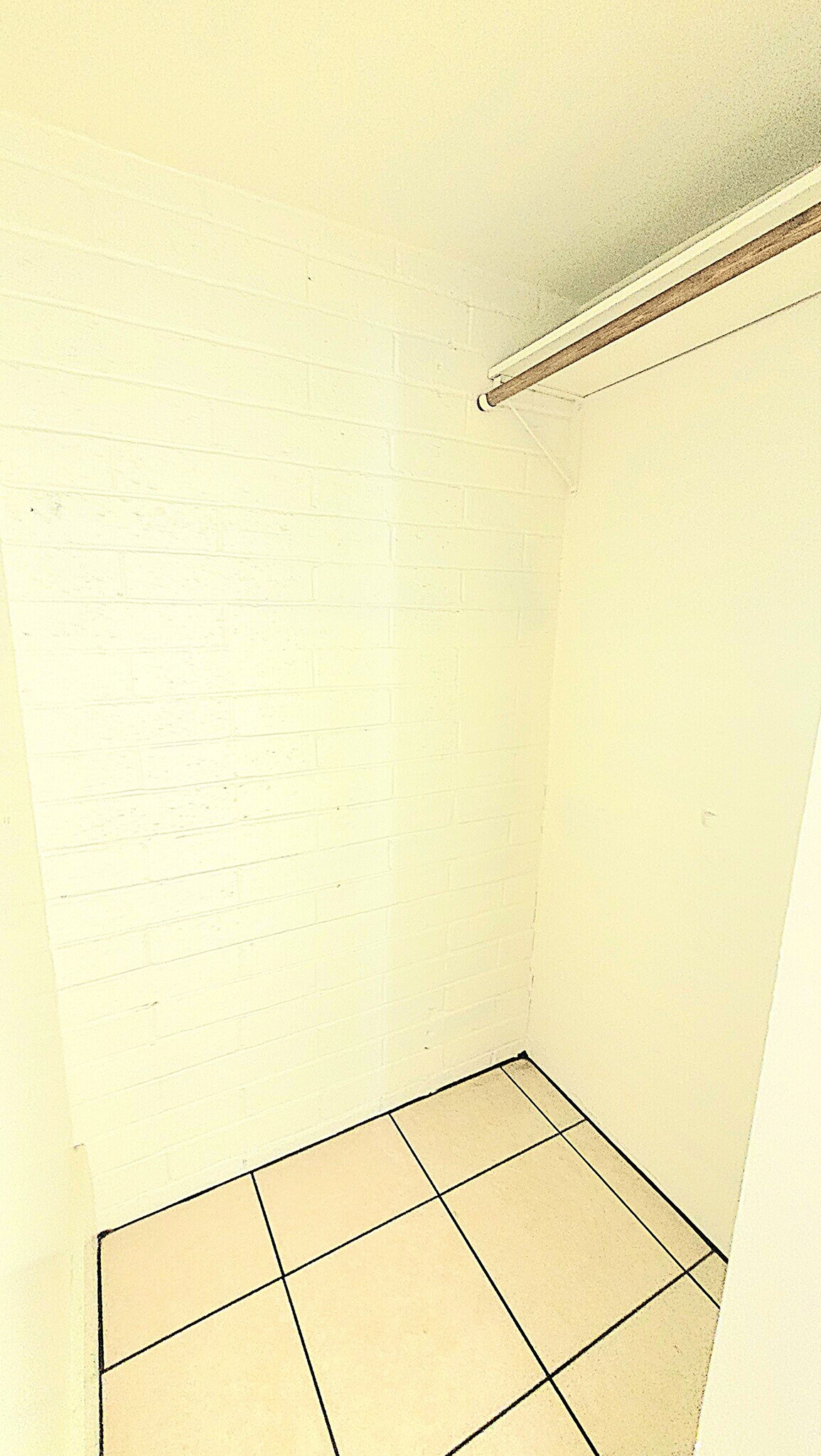 closet - 615 E Knox Dr