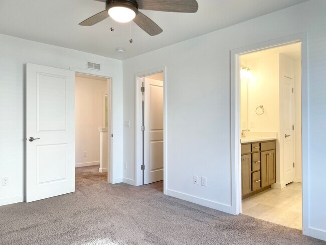 Building Photo - FIRST MONTH FREE!