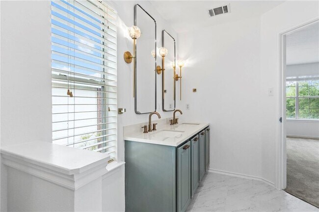 Building Photo - 329 Prairie Verbena Dr