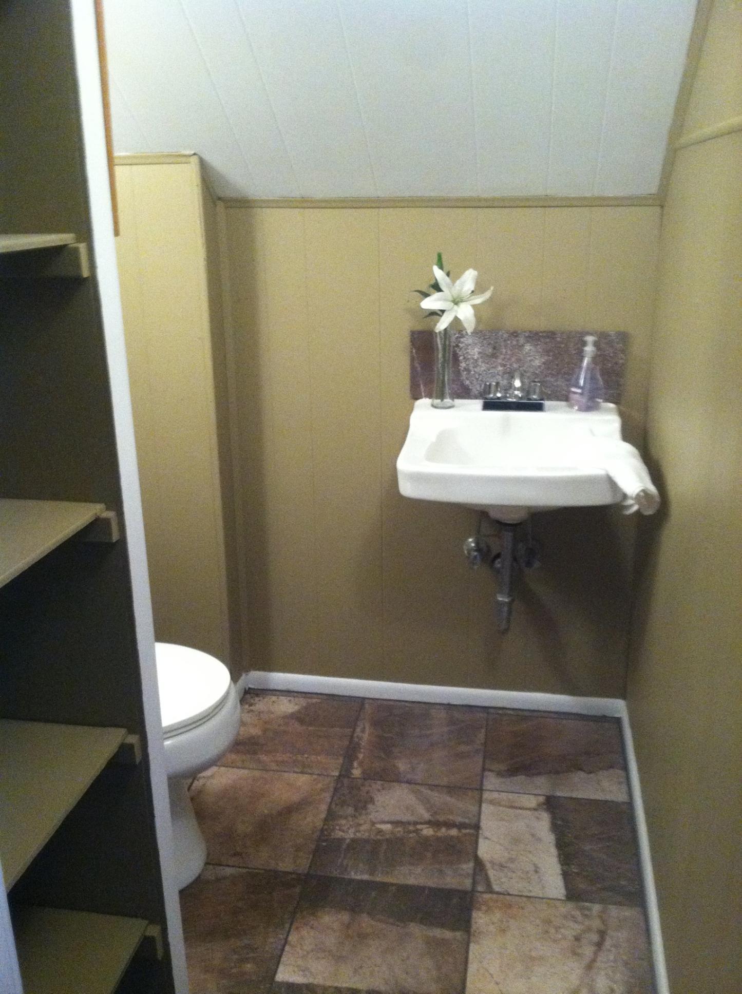 Upstairs Bathroom - 1136 29th St