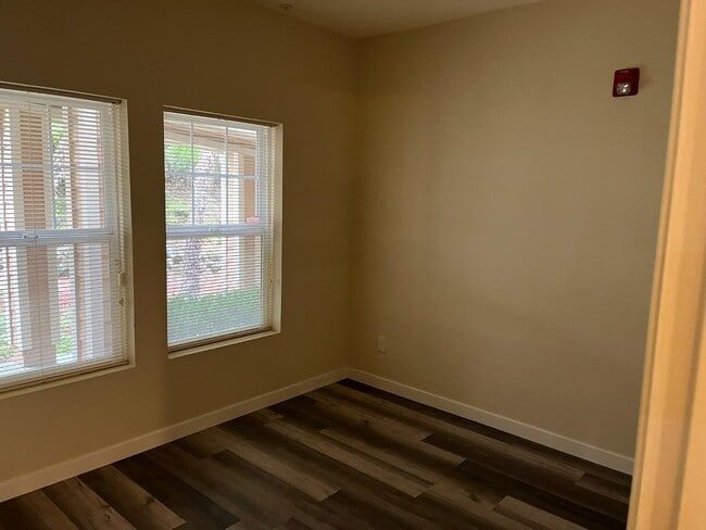 Building Photo - 513 Callippe Ct