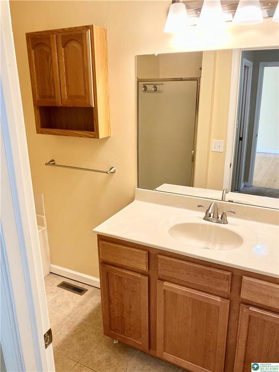 Building Photo - 5551 Stonecroft Ln