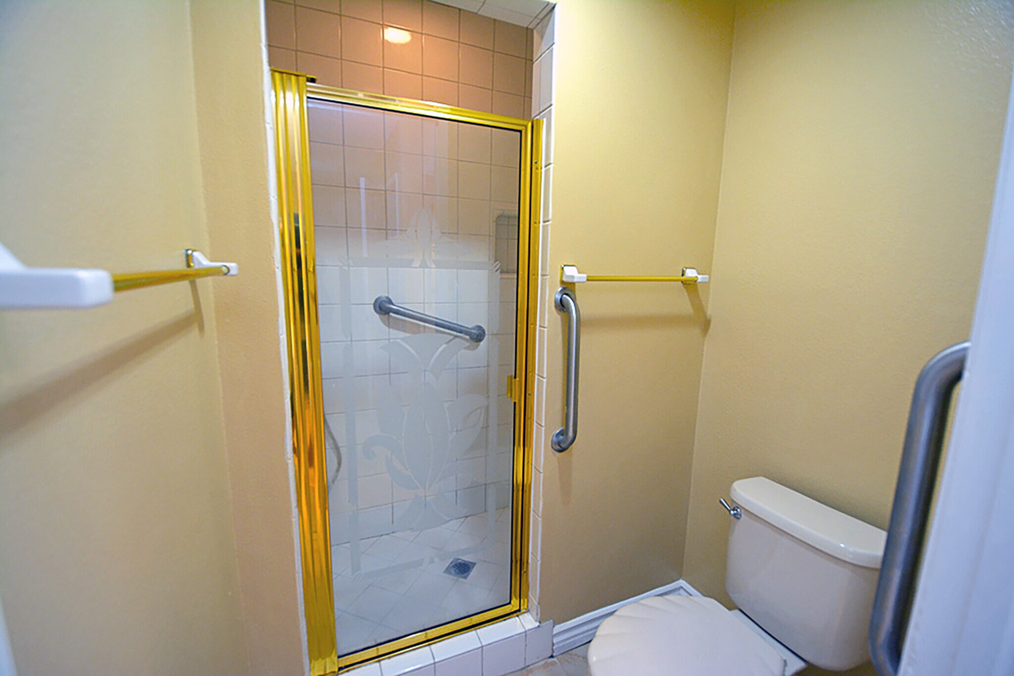 Building Photo - 10051 Valley Circle Blvd