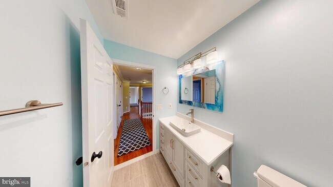 Building Photo - 43799 Abbott Pl