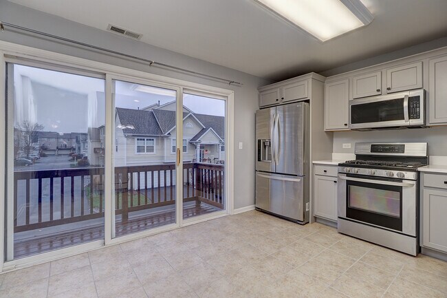 Building Photo - 24415 John Adams Dr