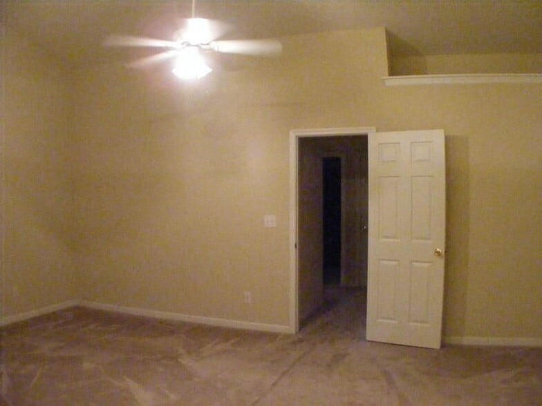 Building Photo - 2472 Merrion Park Ct