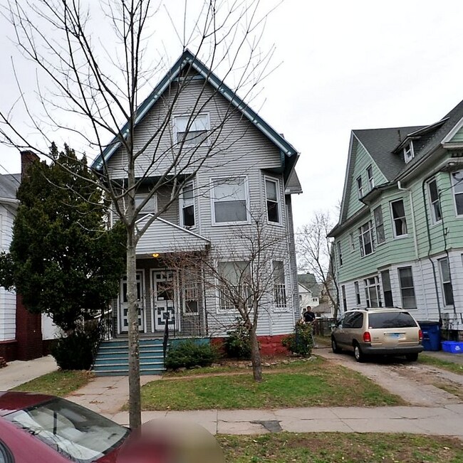 Building Photo - 171-173 Norton St
