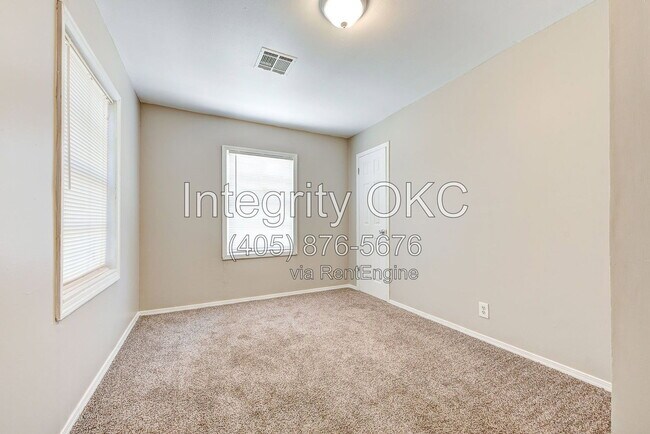 Building Photo - 416 Reed Pl