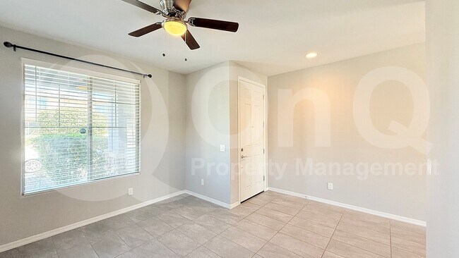 Building Photo - 8815 W Marshall Ave