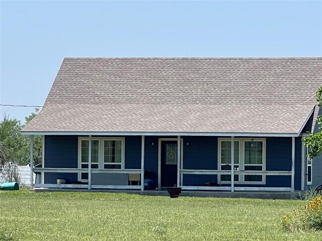 Primary Photo - 2500 Center Point Rd