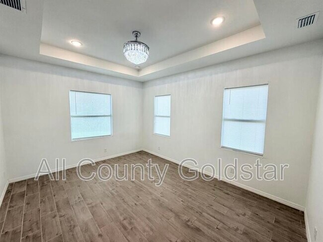 Building Photo - 14300 Kay Ln