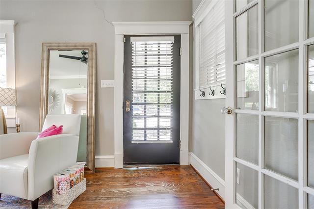 Building Photo - 2116 Hurley Ave