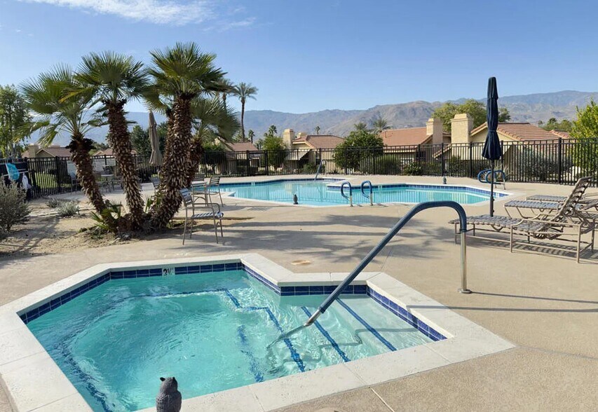 Pools - 144 Verde Way