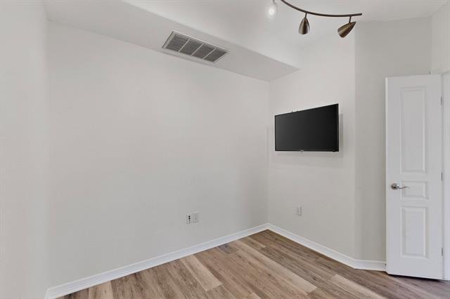 Building Photo - 330 Las Colinas Blvd E