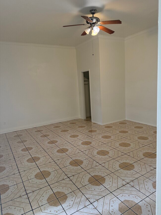 Bed room floor - 11505 Hatteras St