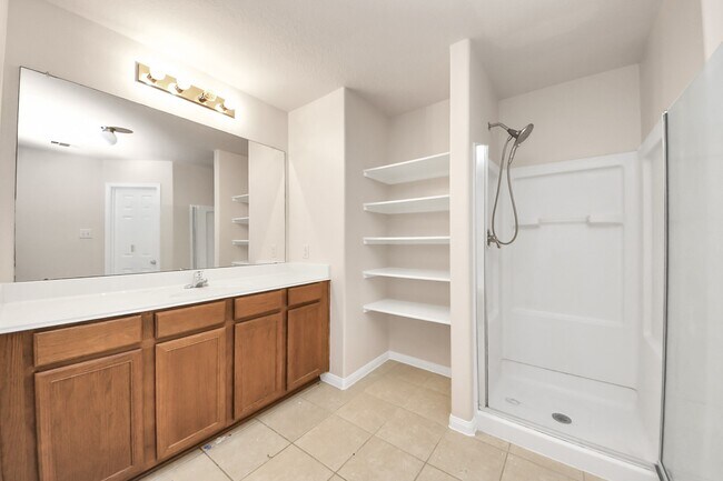 Building Photo - 26914 Springflight Ln