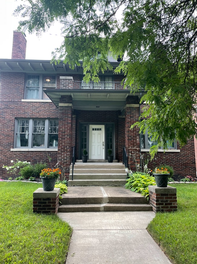 Building Photo - 1605 W Boston Blvd