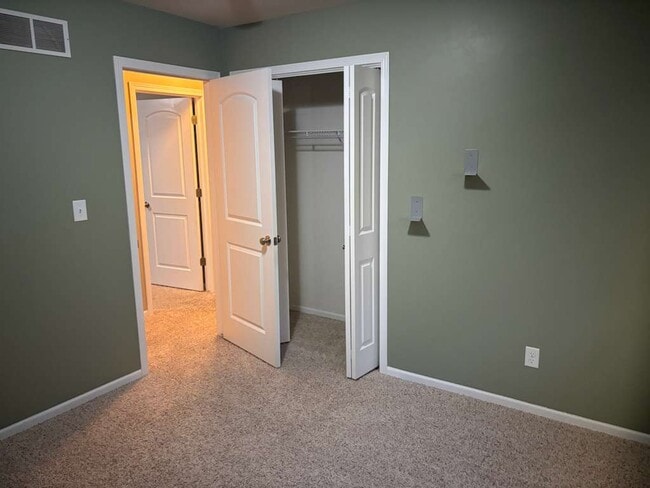 Building Photo - 1636 NW 45th St