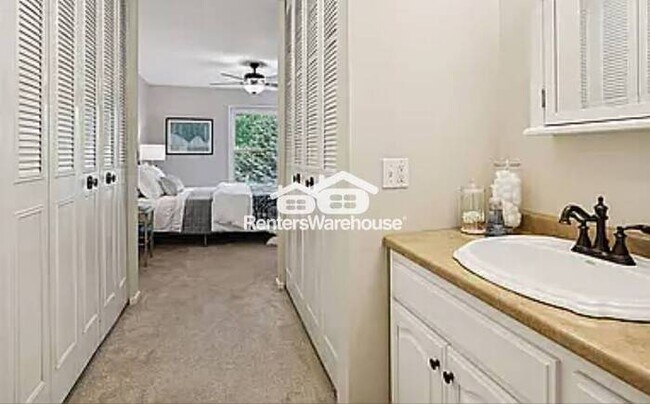 Building Photo - Available Now: Beautiful Fully Furnished 2...