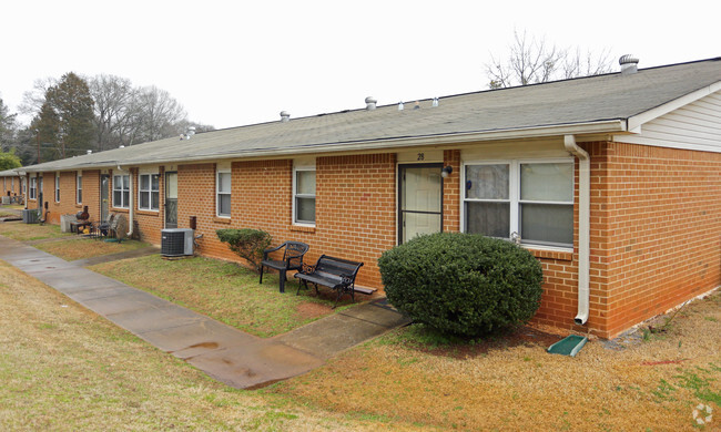 Building Photo - Treemont Apartments