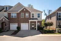 Building Photo - Spacious 3BR End-Unit with Main-Level Primary & Office