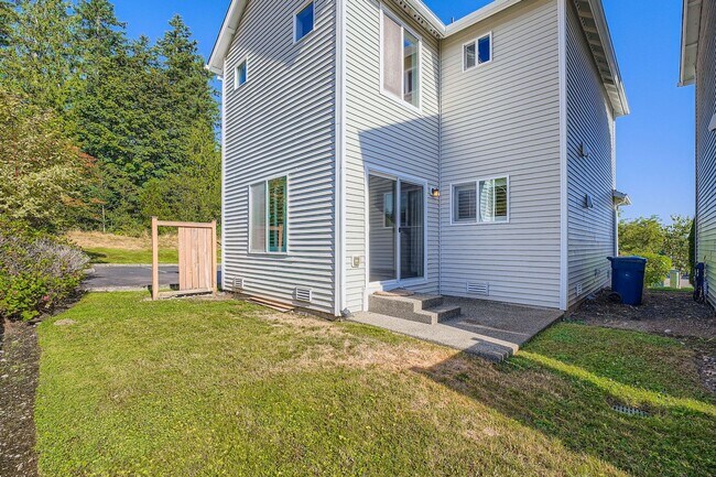Building Photo - 3bd/1.5ba Snoqualmie Condo