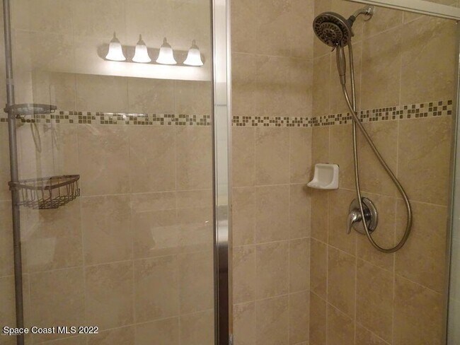 Building Photo - 1080 Cayman Dr