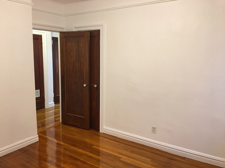 bedroom door - 2608 14th St
