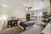 1BR, 1BA - 888SF - Arlington Farm Apartments
