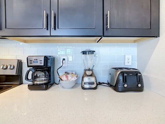 Building Photo - 580 Pebble Beach Dr