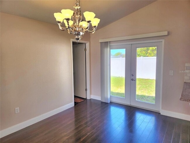 Building Photo - 7809 Vienna Ln