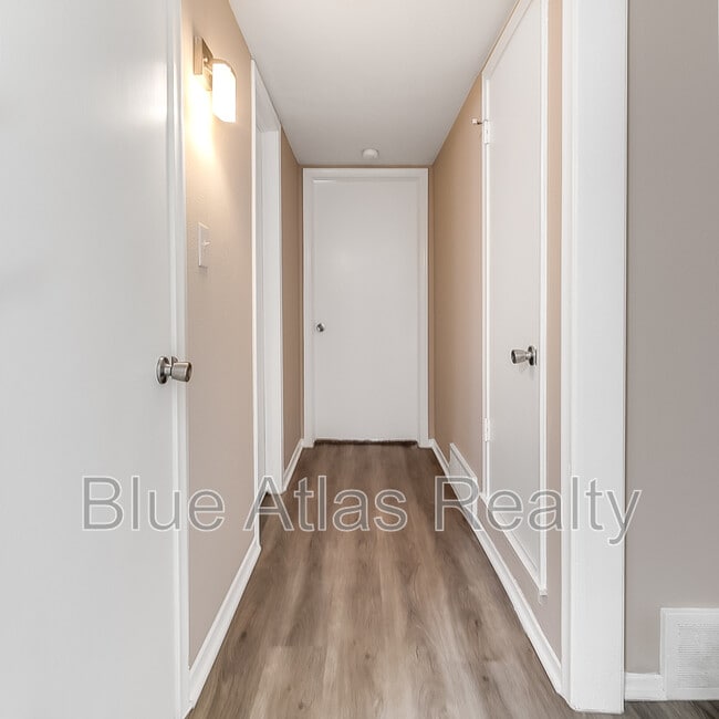 Building Photo - 3903 Hawthorne Ave