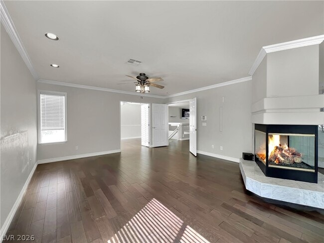 Building Photo - 595 Campus Oaks Ct