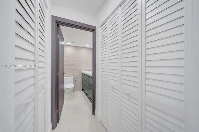 Building Photo - 9455 W Flagler St