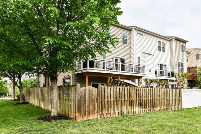 Building Photo - 1769 Moultrie Terrace NE