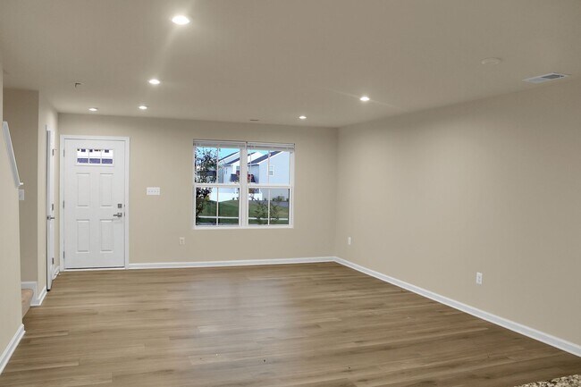 Building Photo - 80 Glacier Ave
