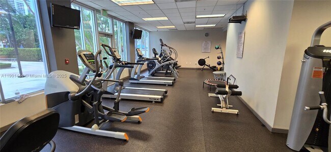 Building Photo - 19390 Collins Ave