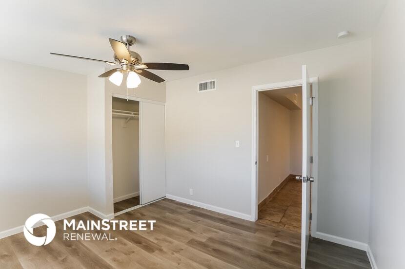 Building Photo - 3816 W Townley Ave