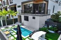 Building Photo - Northeast 2nd Street, Fort Lauderdale, FL 33301 - 3 BR 4 BA townhouse