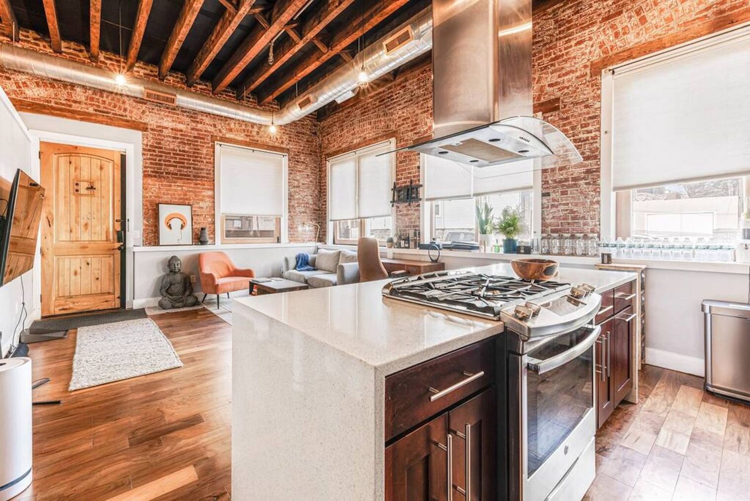 Building Photo - 621 14th St