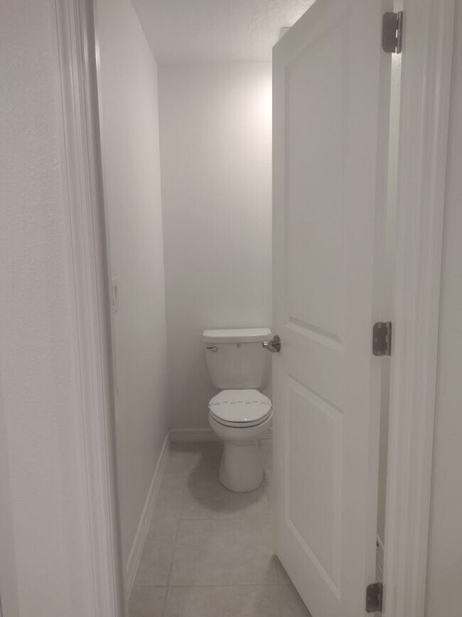 Building Photo - Bartow Rental Home!