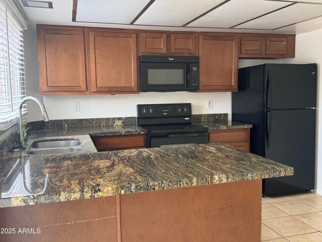 Building Photo - 6729 N 44th Ave