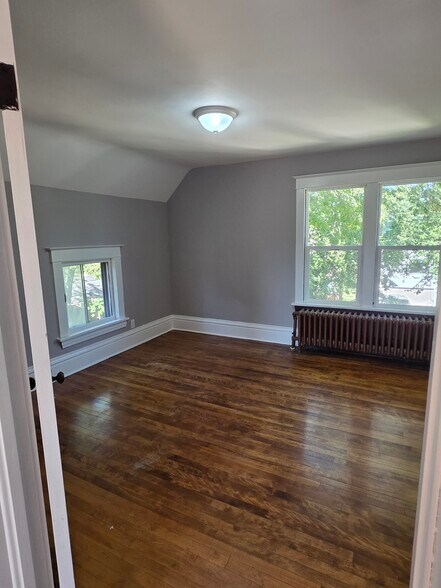 Building Photo - 967 St Anthony Ave