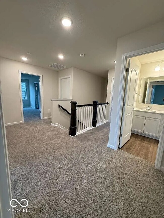 Building Photo - 6871 Seabiscuit Rd