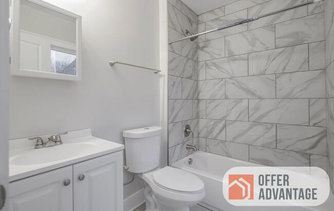 Building Photo - 3777 Montevista Rd